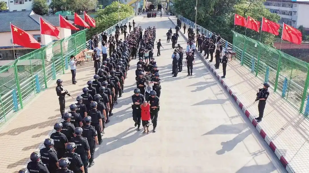 缅北明家犯罪集团覆灭实录_缅北魏家犯罪集团“军政商”一体_打击缅北涉我犯罪