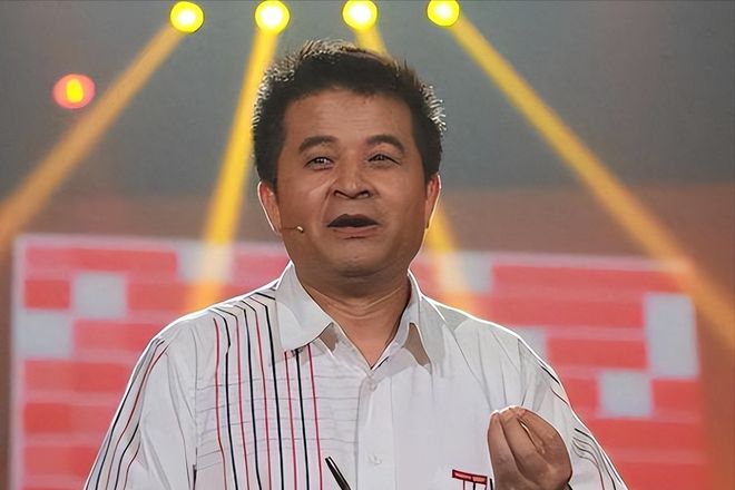 毕福剑女儿毕凌不男不女争议_毕福剑点评智取威虎山_毕福剑酒后失言事件