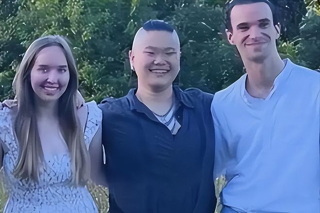 毕福剑女儿毕凌不男不女争议_毕福剑点评智取威虎山_毕福剑酒后失言事件