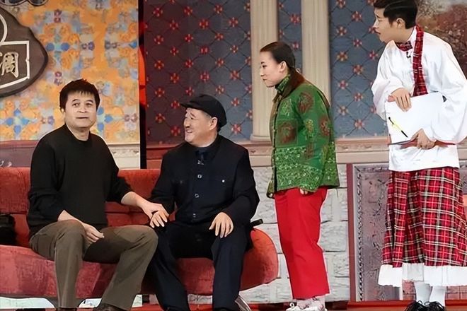 毕福剑酒后失言事件_毕福剑点评智取威虎山_毕福剑女儿毕凌不男不女争议