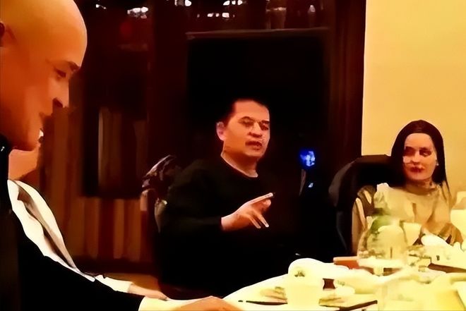 毕福剑点评智取威虎山_毕福剑女儿毕凌不男不女争议_毕福剑酒后失言事件