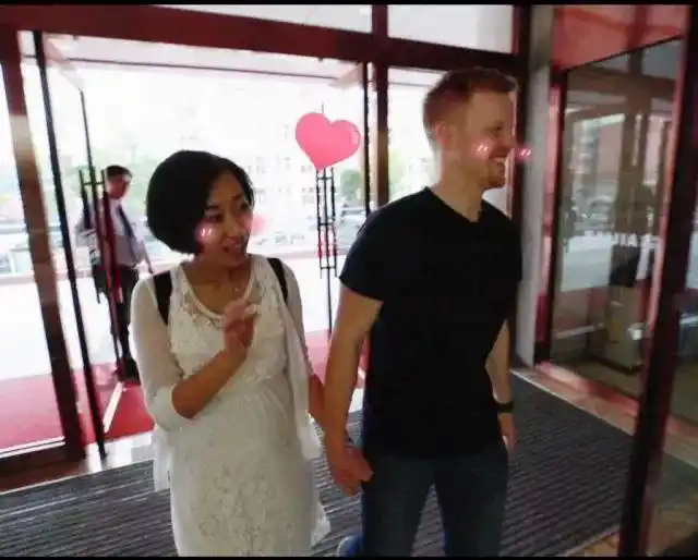 美国空姐放弃工作 来中国追寻功夫梦_外国人在中国筑梦机遇_中国吸引外国人来创业