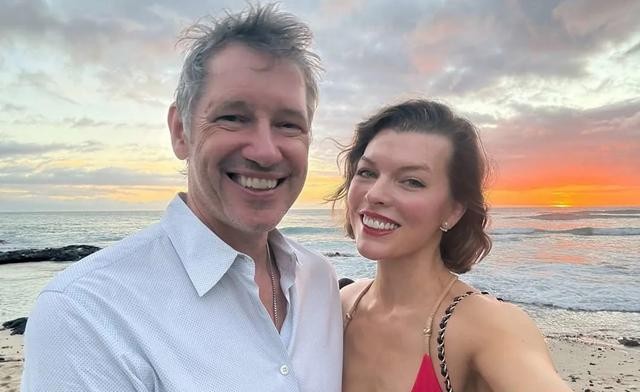 米拉乔沃维奇 生化危机 角色不等于人生_生化危机4预告片