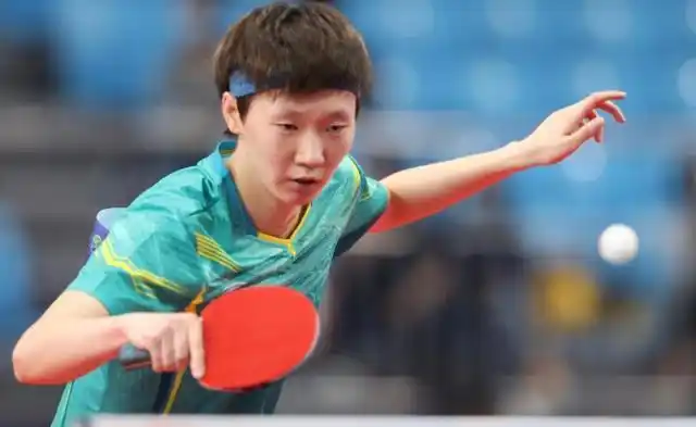 王曼昱4-0胜陈梦 晋级女单决赛_全运会乒乓球女单 陈梦 王曼昱比赛过程_全运会乒乓球女单半决赛 陈梦 王曼昱