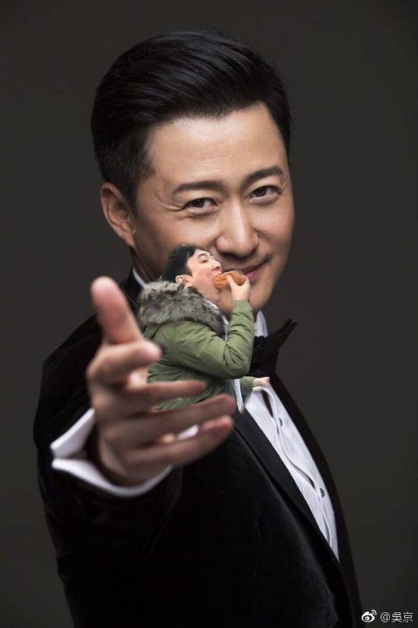 吴京手 历史出处 造型演变_吴京图片大全图片大全_吴京手 婚纱照 万能海报