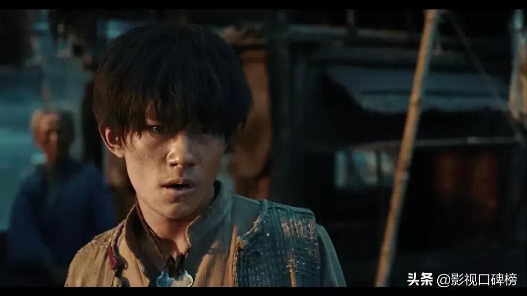 长津湖 吴京 易烊千玺_长津湖 电影 预售票房_吴京图片大全图片大全