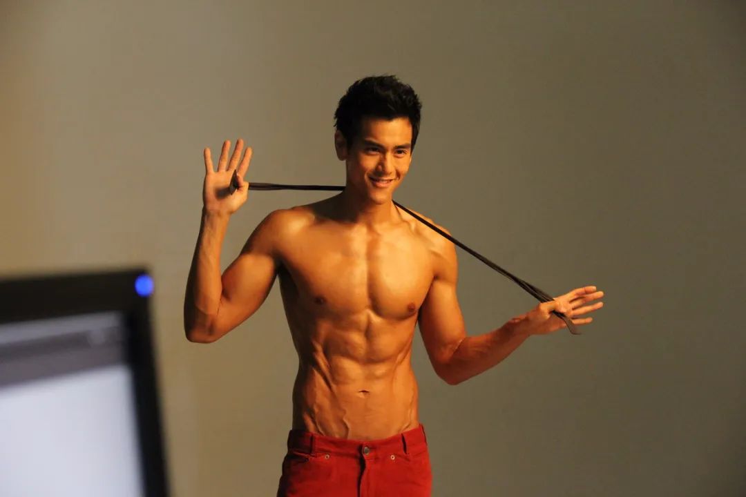 吴京 硬汉 代表作 排名_吴京图片大全图片大全