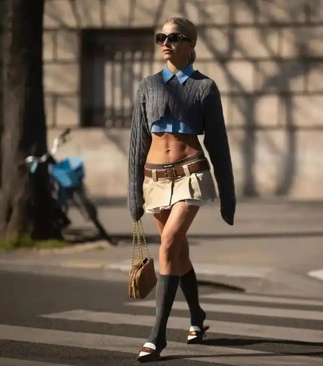 复古低腰裤_辣妹裤回潮_低腰裤图片 尴尬