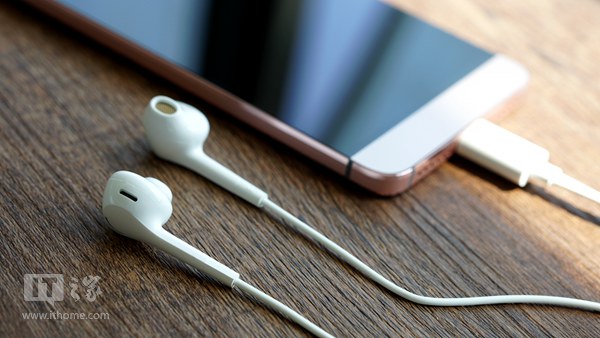 魅蓝Note3 对比_乐视手机玩游戏竖屏怎么办_乐视超级手机2 评测