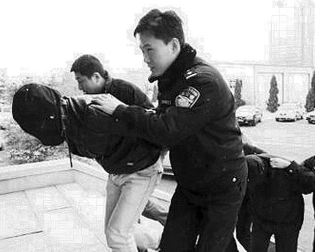 朱永君被捕细节_莱州十大黑社会人物_山东黑老大朱永君