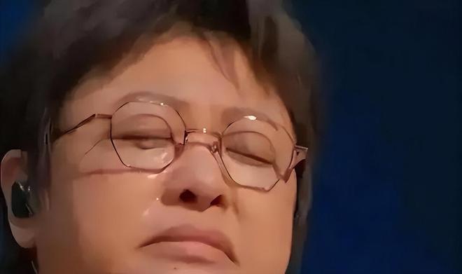 韩红慈善捐款_韩红被质疑侵吞善款_经蓓 韩红