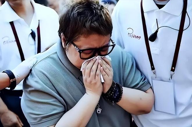 韩红被质疑侵吞善款_韩红慈善捐款_经蓓 韩红