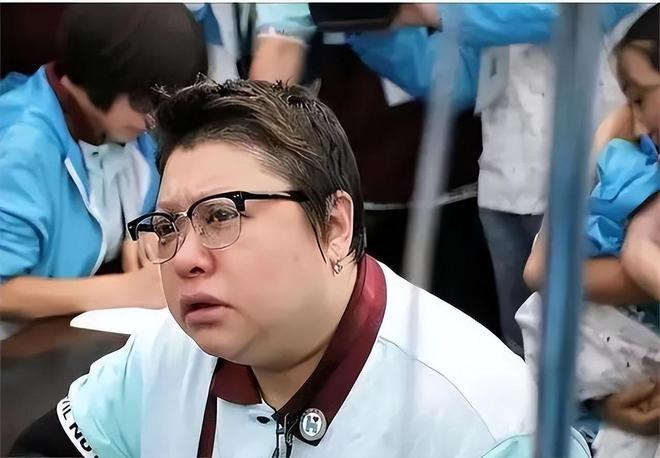 韩红被质疑侵吞善款_经蓓 韩红_韩红慈善捐款