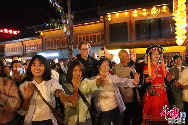 云南咖啡主理人路边咖啡火出圈_大开河精品咖啡_普洱咖啡产业