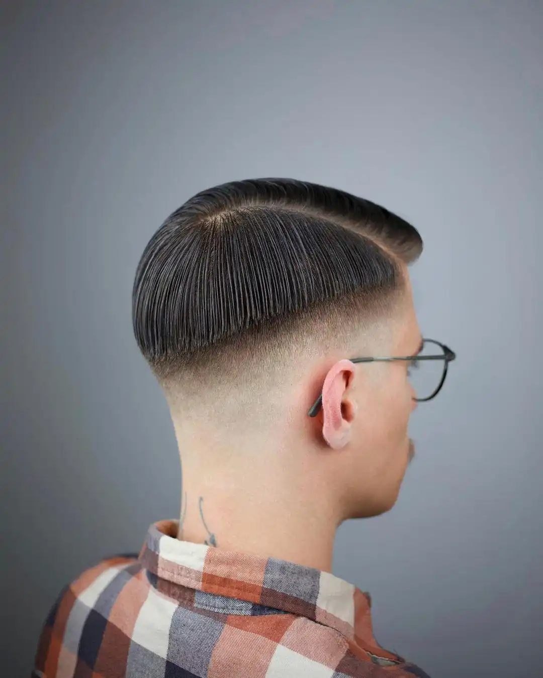 男士发型层次感_男发型_男士寸头造型