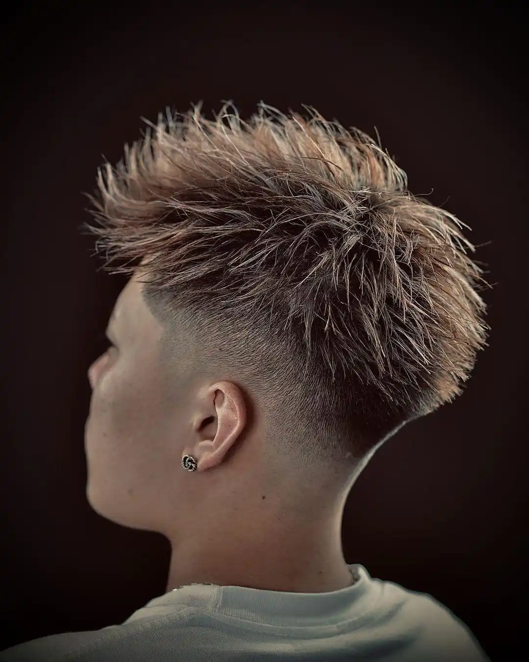 男发型_男士寸头造型_男士发型层次感