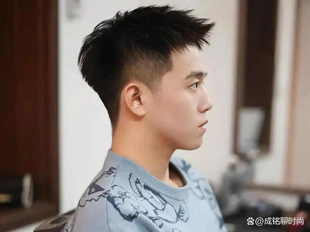 秒变型男！这些短发造型你绝对不能错过！