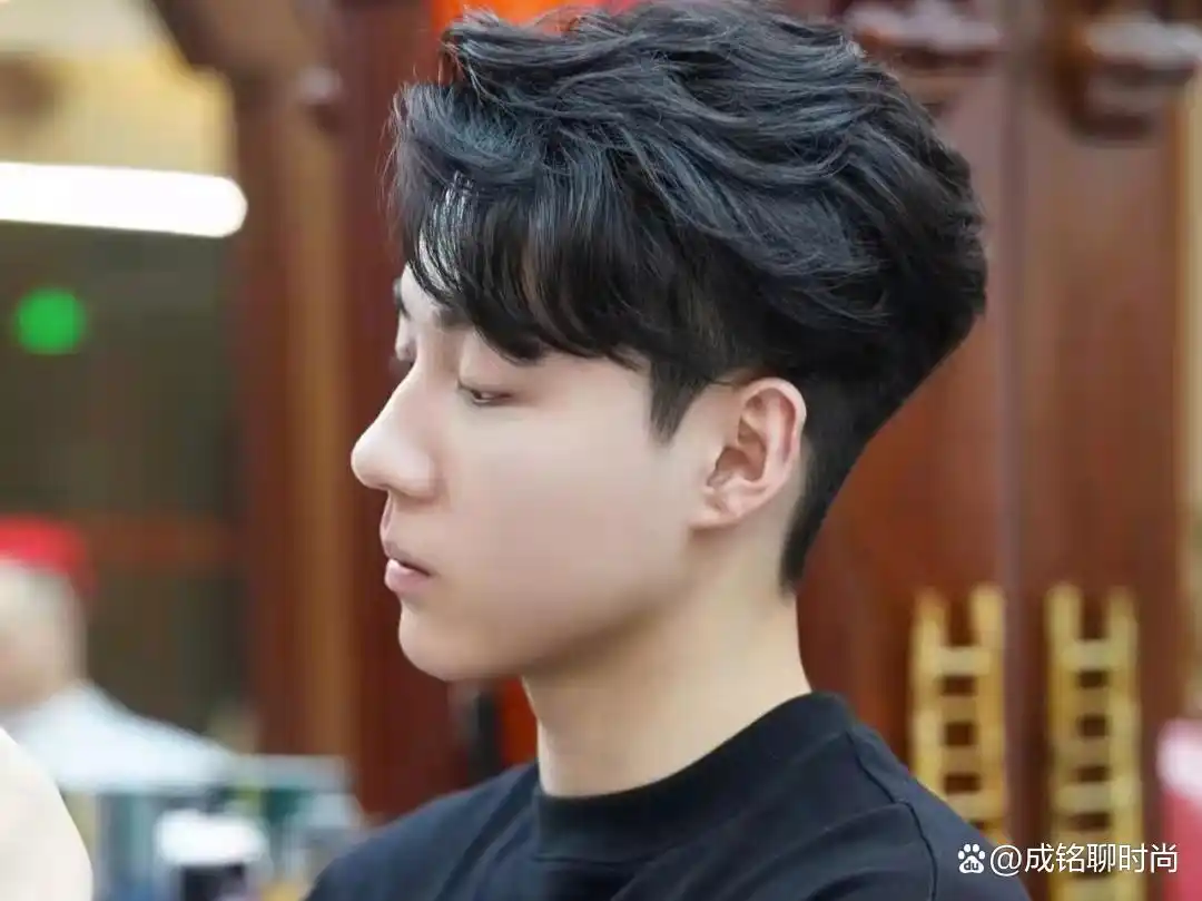 型男短发发型推荐_男发型_男生短发造型