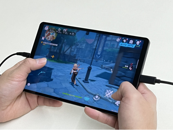 联想拯救者平板Y700_游戏平板电脑评测_联想手机能玩的游戏