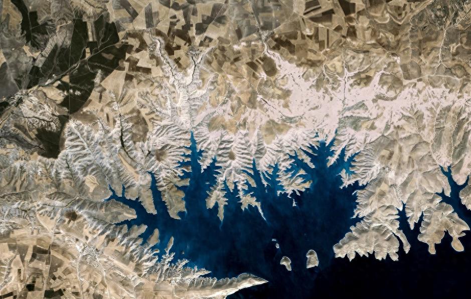 卫星一直在天上拍，封禁谷歌地图有什么用？它到底有多危险？