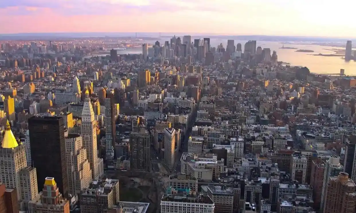 中国财经报道移民_中国富豪海外移民趋势_中国资本外流现象