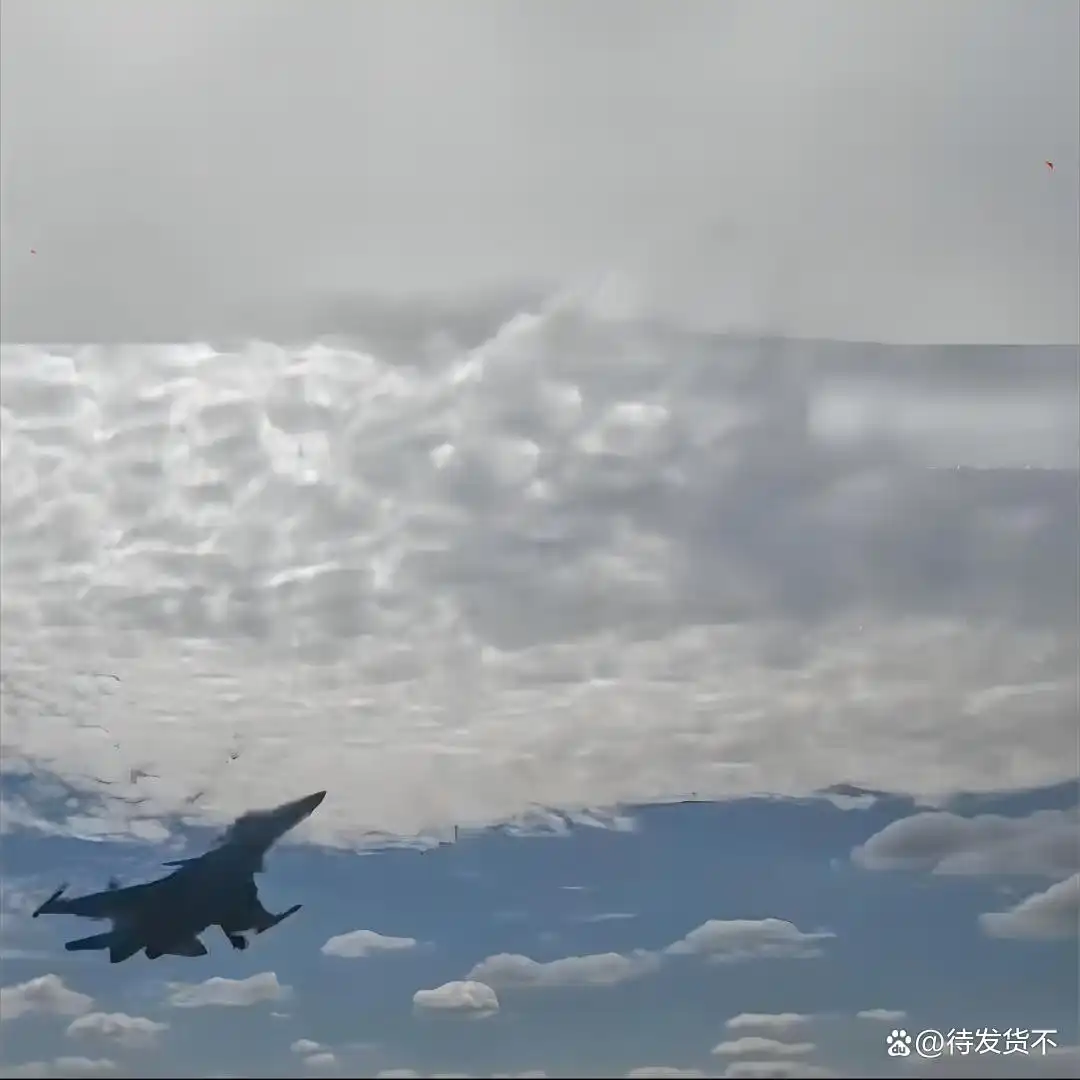 俄军苏-34战斗轰炸机导弹_轰炸机战争_苏-34战斗轰炸机作战视频