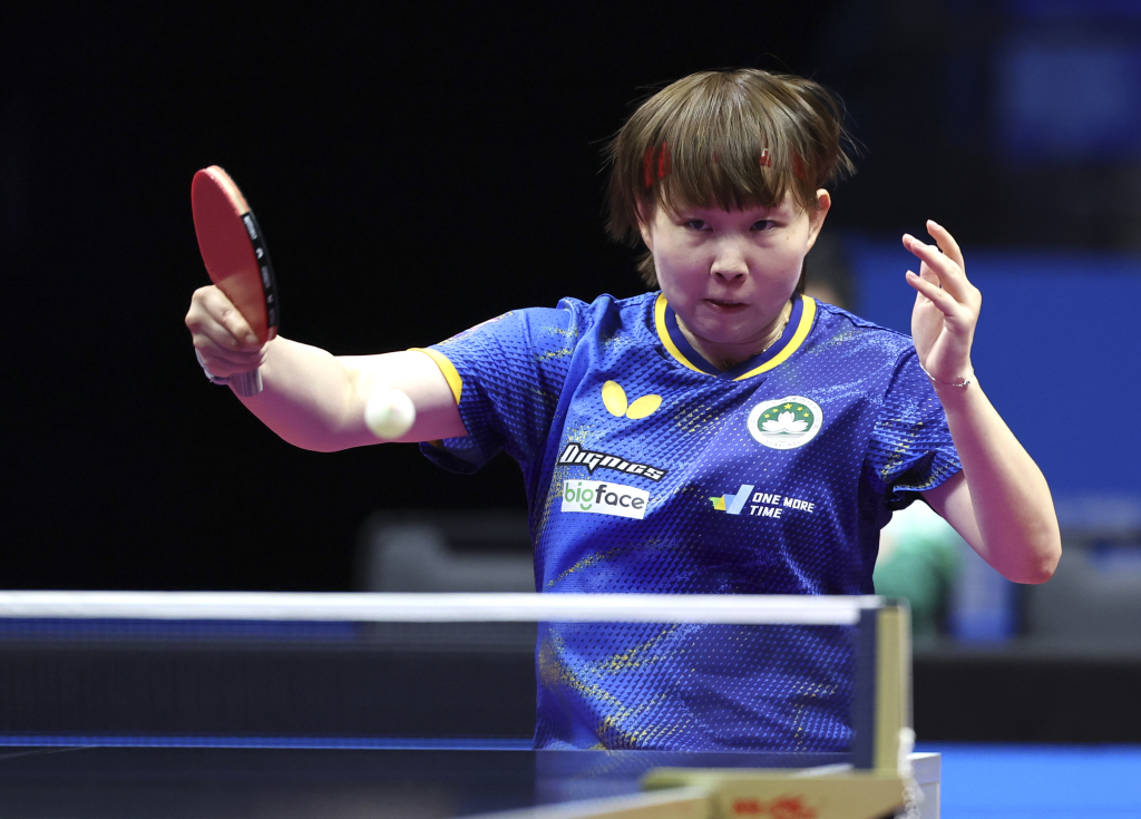 陈梦4比1战胜朱雨玲 获女单铜牌_全运会乒乓球女单铜牌赛 陈梦 朱雨玲 双子星