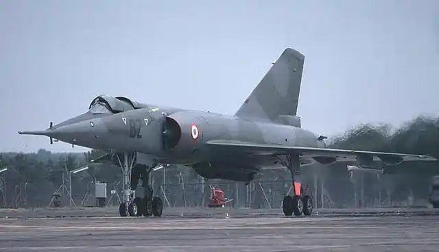 一机多用飞机类型_军用飞机发展史_轰炸机战争