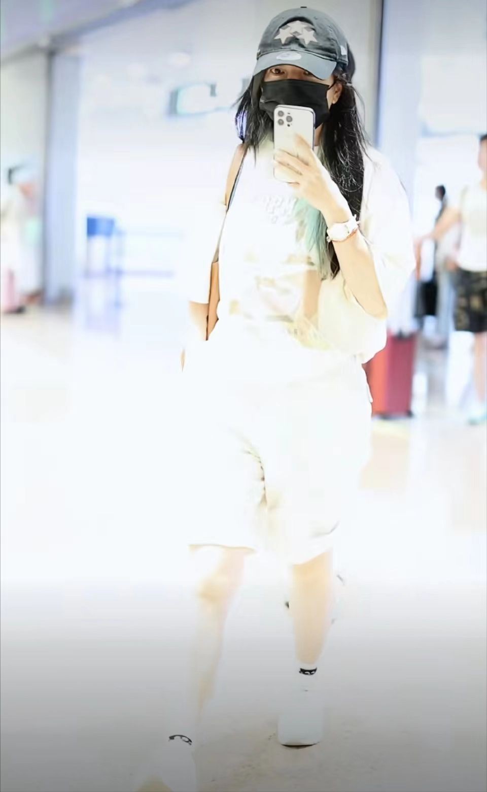 叶立培赵薇_赵薇公众形象变化_赵薇近况