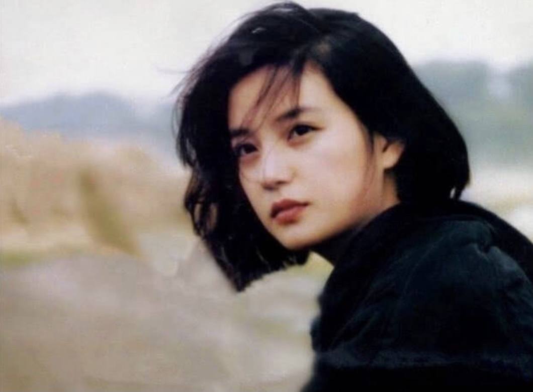 赵薇素颜自拍_赵薇近期争议_叶立培赵薇