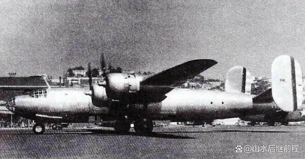 二战备胎轰炸机_B-32统治者轰炸机_轰炸机战争