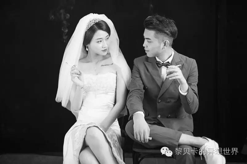 婚纱照抓拍瞬间_浪漫婚纱图片_婚纱照旅拍攻略