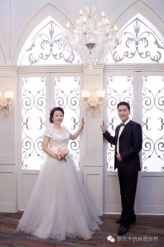 婚纱照旅拍攻略_婚纱照抓拍瞬间_浪漫婚纱图片