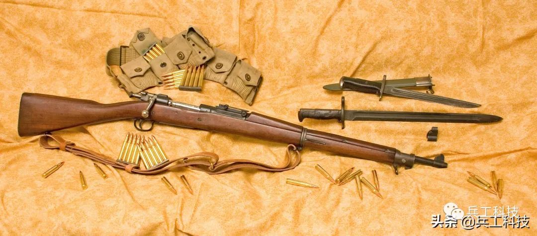 为何美国在二战时仍然大量装备M1903“春田”步枪？