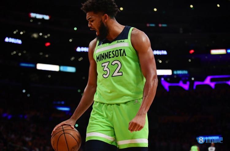 NBA公牛VS黄蜂比赛分析_正直播nba:公牛vs爵士_NBA马刺VS骑士比赛分析