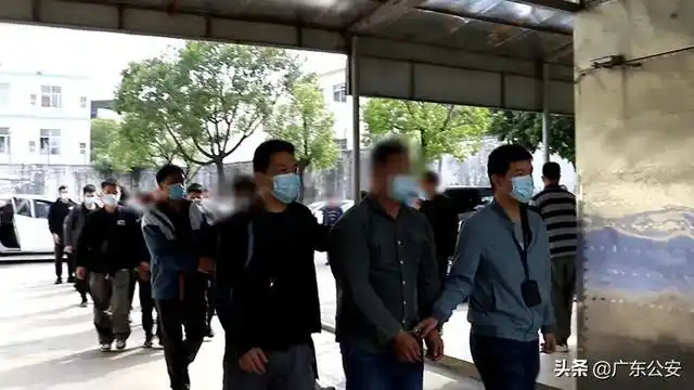 碰瓷党诈骗手法_广州 碰瓷党_碰瓷事故识别技巧