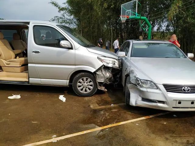 自行车碰瓷诈骗 广州花都_广州 碰瓷党_碰瓷团伙 广州 警方行动