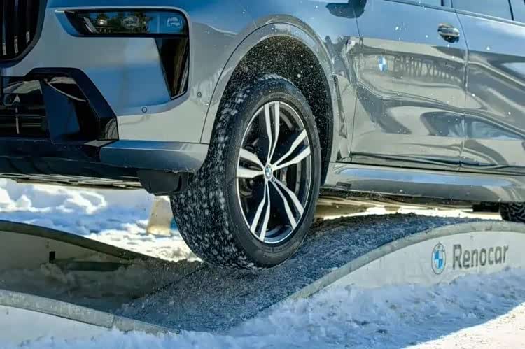 宝马轿车取消xDrive_宝马3系取消四驱版本原因_宝马系列