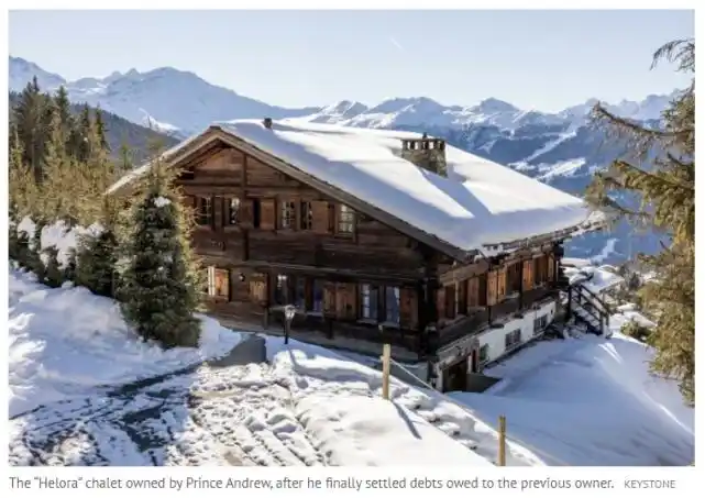 英国安德鲁王子放弃王室头衔_英国安德鲁王子性侵案_安德鲁王子被剥夺军衔王室荣誉