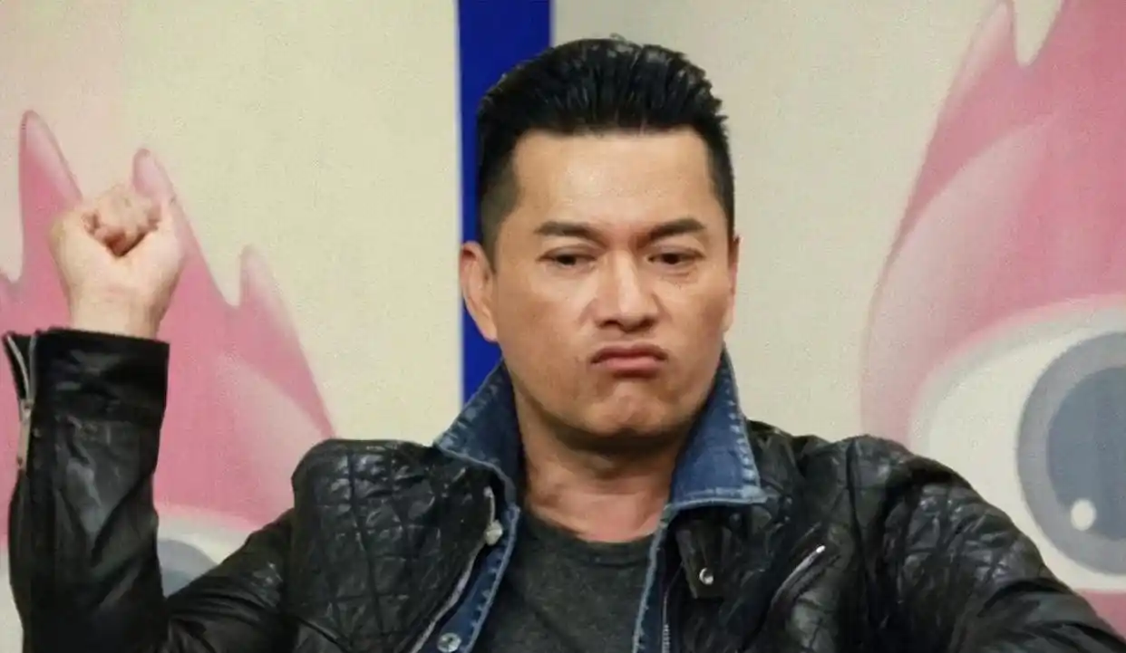 吕良伟与邝美云闪婚闪离经历_吕良伟三个老婆图片_吕良伟与周海媚婚姻经历