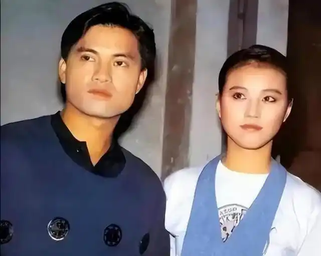 吕良伟三个老婆_吕良伟杨小娟婚姻_吕良伟三个老婆图片