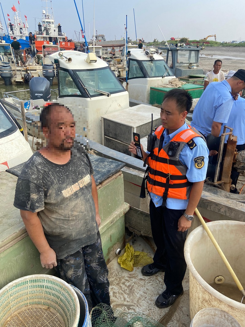 维护海洋伏季休渔制度_天津海钓网最新新闻_打击大马力快艇非法捕捞