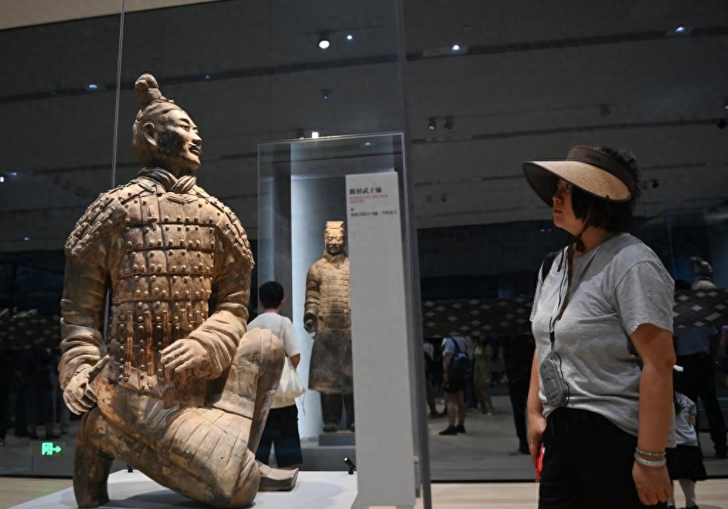 华夏传世文化发展有限公司_华夏传世收藏品是正规公司吗_华夏传世