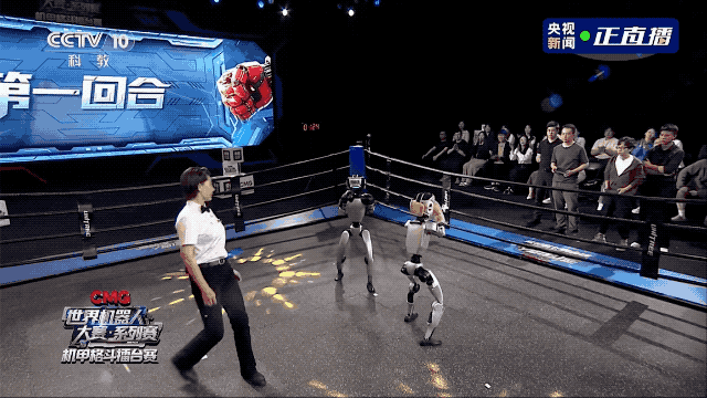 人形机器人格斗比赛_机器人格斗赛_CMG世界机器大赛机甲格斗擂台赛