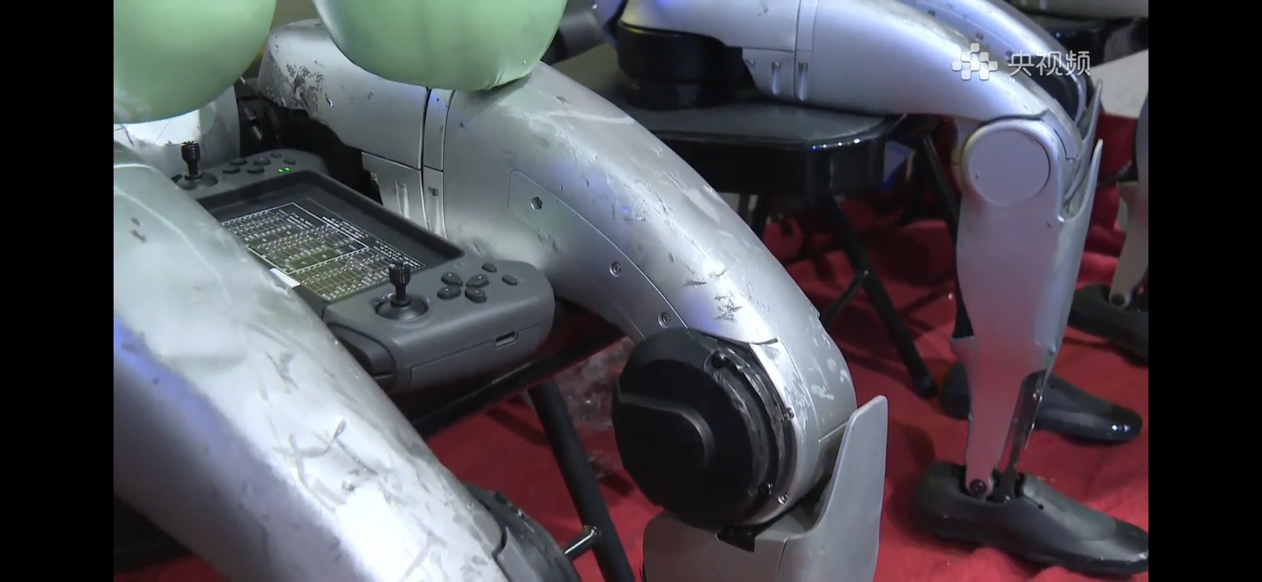 机器人格斗赛_宇树G1机器人格斗比赛直播_央视世界机器人大赛机甲格斗擂台赛