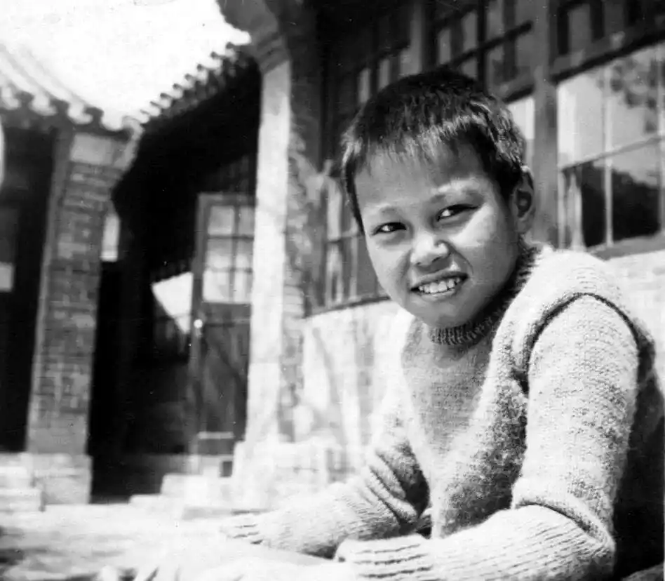 杨振宁 诺贝尔物理学奖 著名物理学家_杨振宁逝世