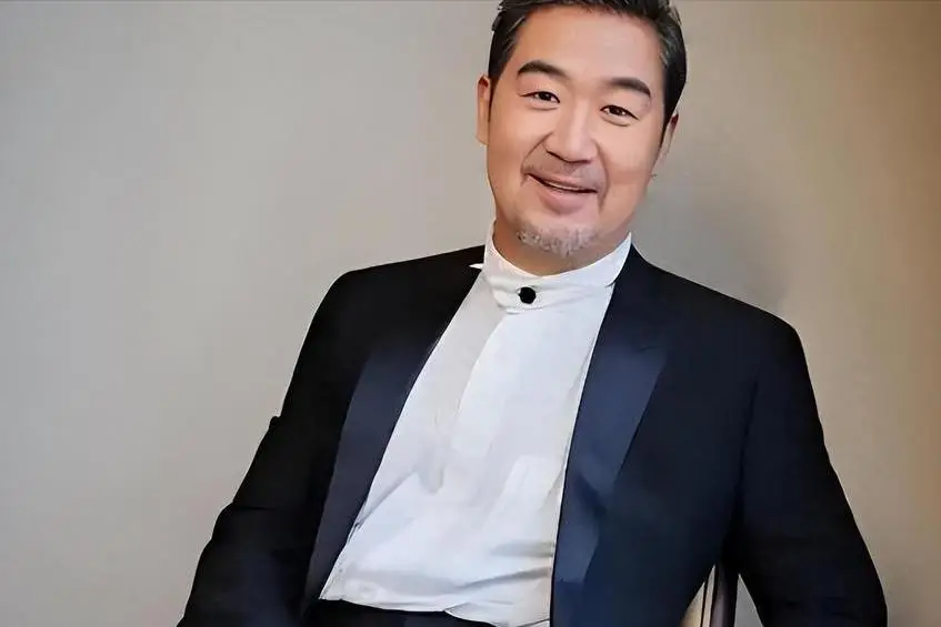 邓婕张国立婚姻条件_邓婕放弃生育背后的故事_张国立的前妻是谁