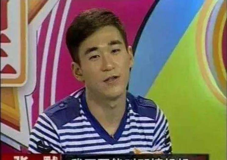 张国立的前妻是谁_张国立邓婕离婚真相_罗秀春现状