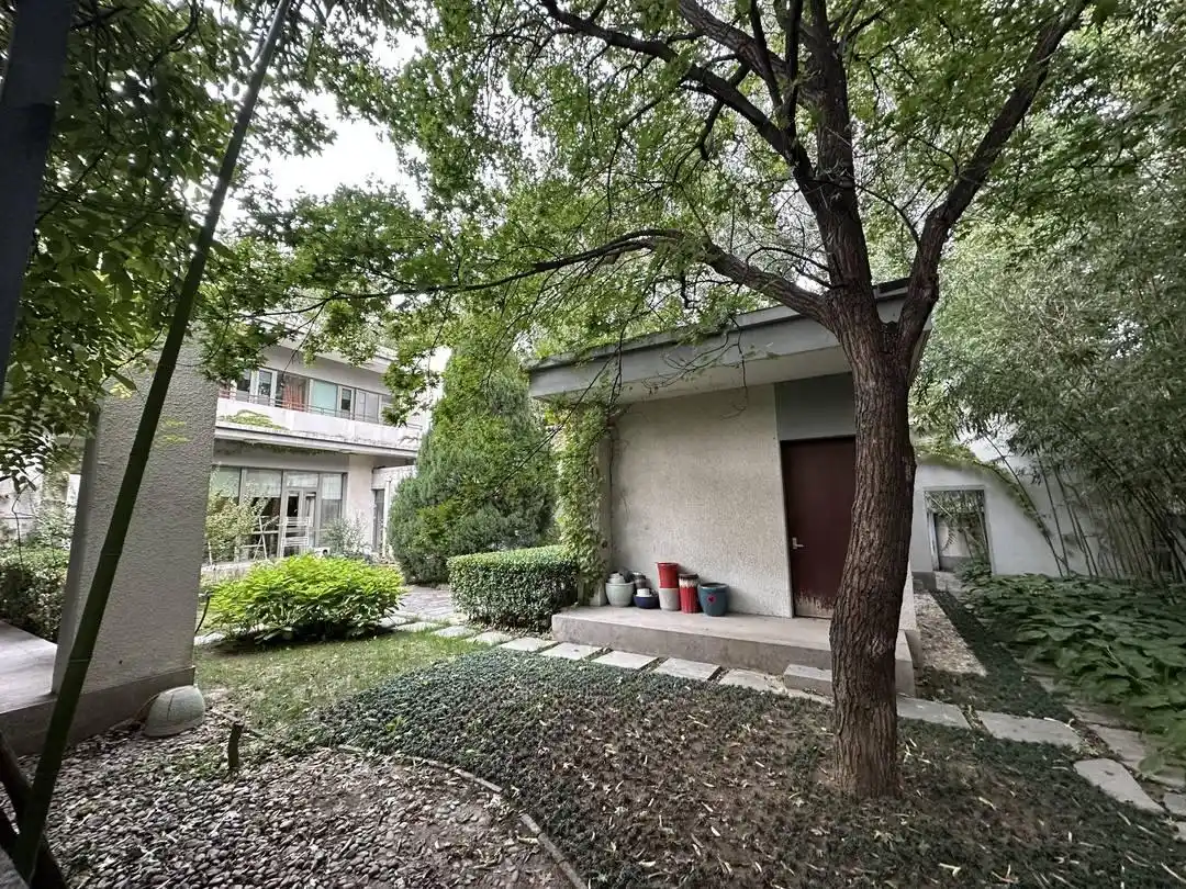 清华大学设杨振宁吊唁处_清华大学高等研究院 杨振宁 讲授