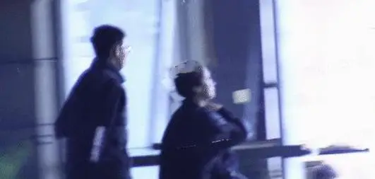 邓婕为爱牺牲生育权_邓婕张国立离婚协议_张国立的前妻是谁